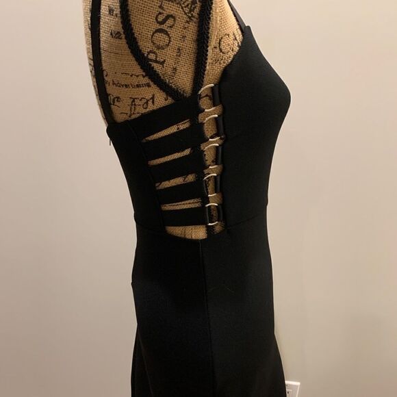 Express Little Black Dress Sz small. Sexy Side - Picture 2 of 9